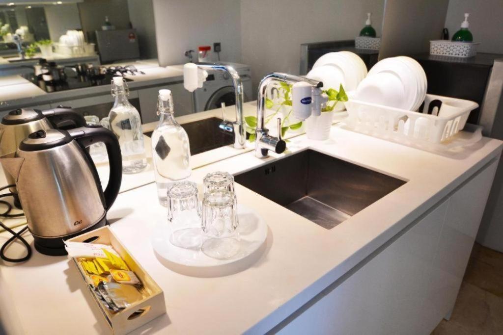 Vortex Suites Klcc By Moonlight Kuala Lumpur Eksteriør bilde